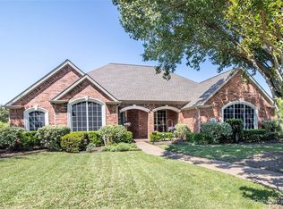 408 Normandy Ln, Heath, TX 75032
