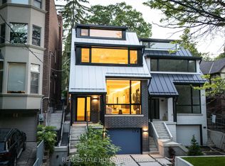 174 Kenilworth Ave, Toronto, ON M4L 3S6