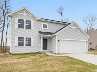 3356 E Sundew Dr, Rolling Prairie, IN