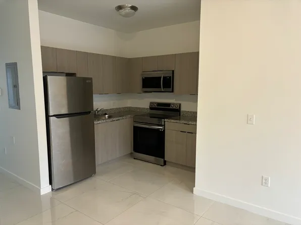 Amelia Lofts, 340 W 78th Rd #1B-1Ba-640Sqft, Hialeah, FL 33014