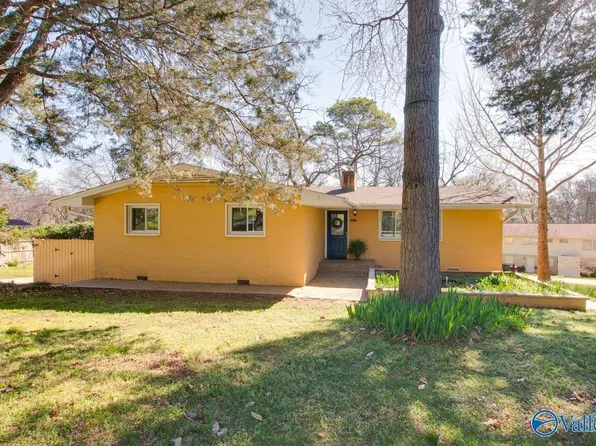 7909 Seville Dr SE, Huntsville, AL 35802