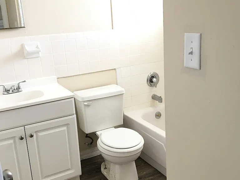 2324 Grand Ave (K&Z) - 15 — Photo 7