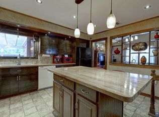 40-05 Wilson St, Fair Lawn, NJ 07410