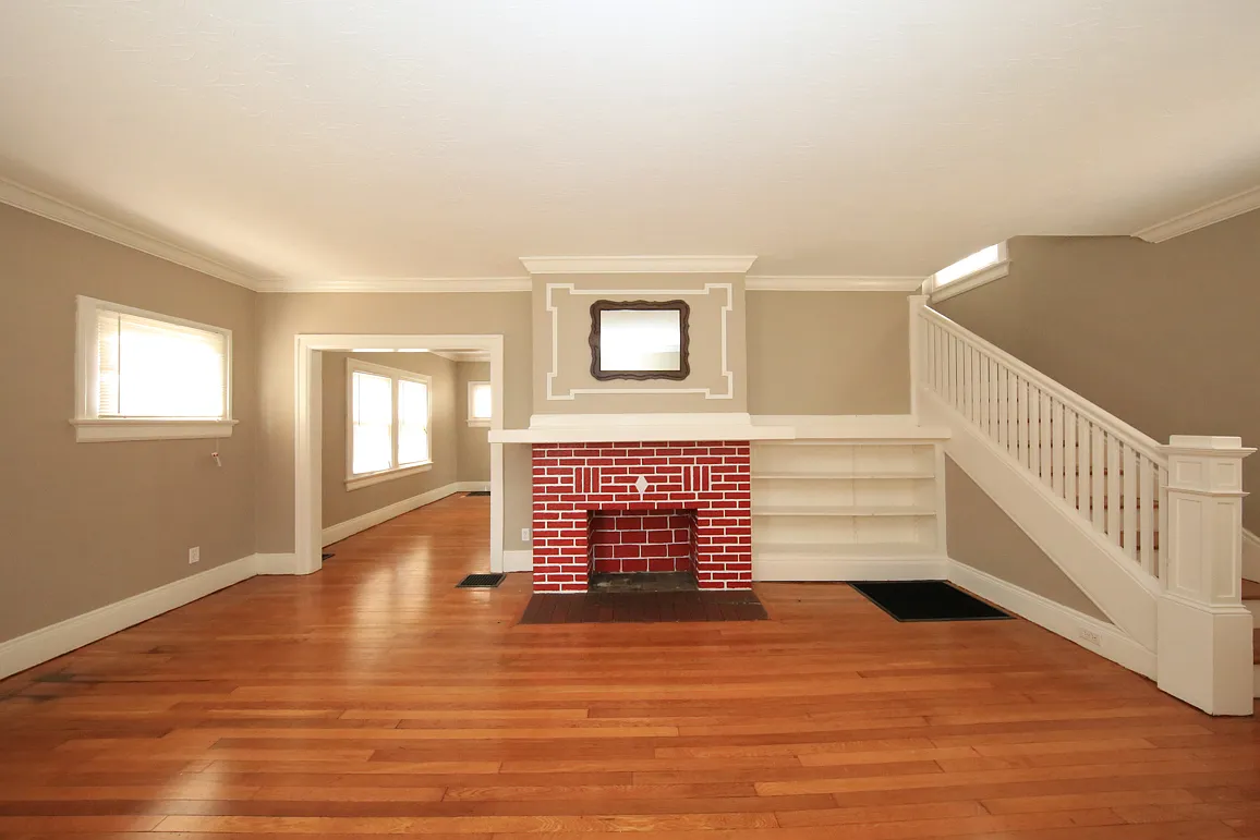 65 Knecht Dr photo 1