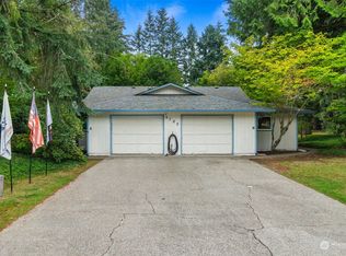 5703 16th Ave SE, Lacey, WA