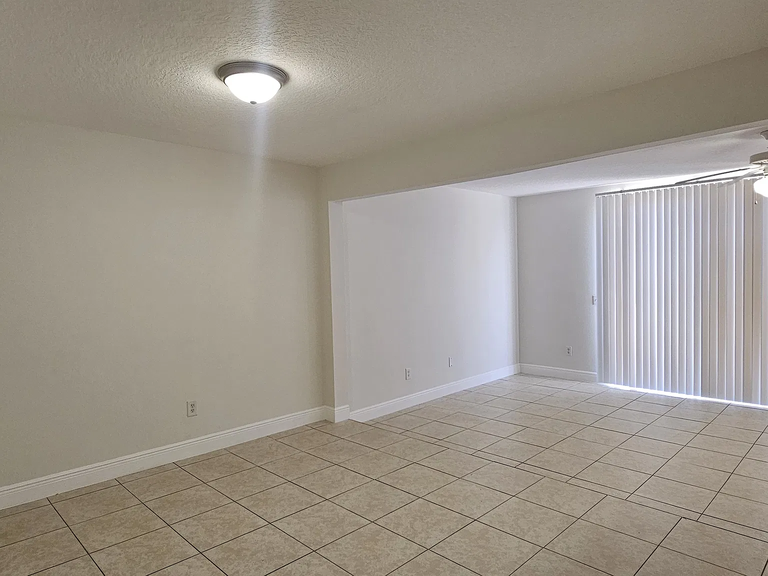 3 bed, 1800 sqft, $1,500 — Photo 4
