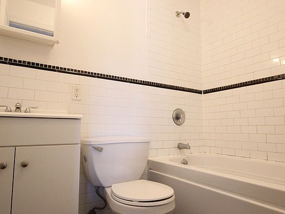 5th image of 44 Troutman St #12A*