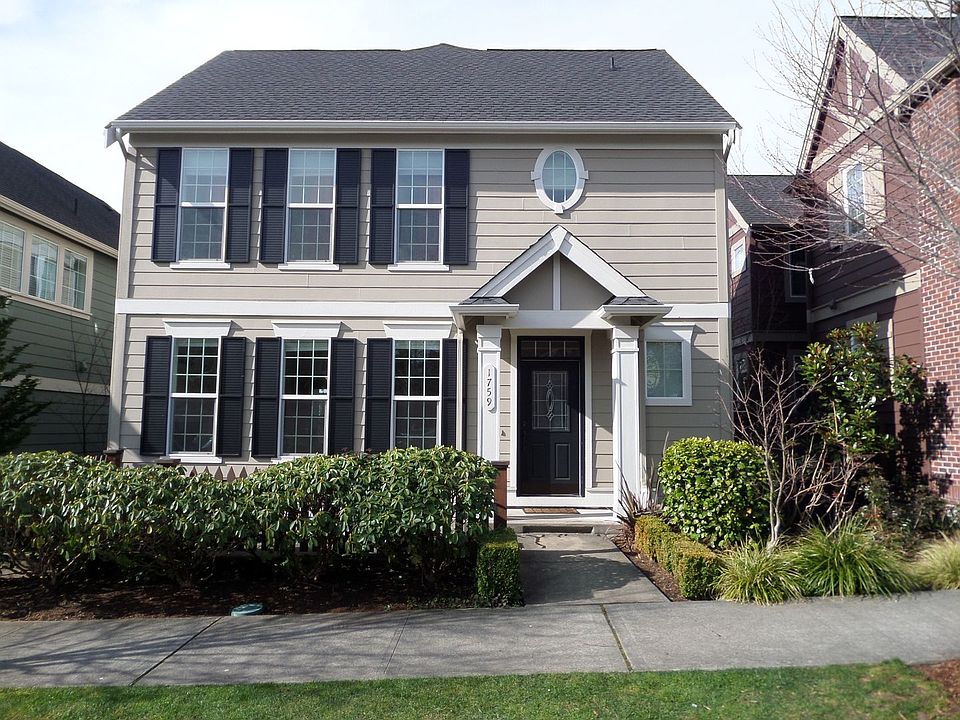 1st image of 1759 11th Ave NE