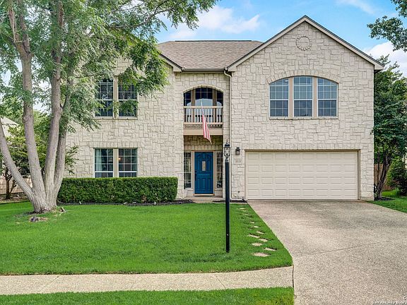 2nd image of 13519 BLUFFTON PARK