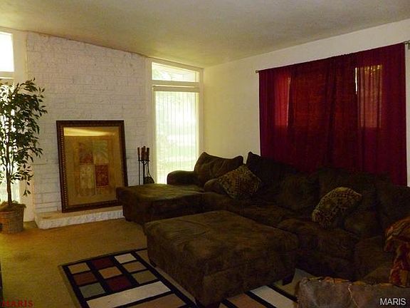3rd image of 7121 Patty Ct