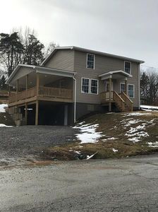 132 Burrellton Dr, Lower Burrell, PA, 15068