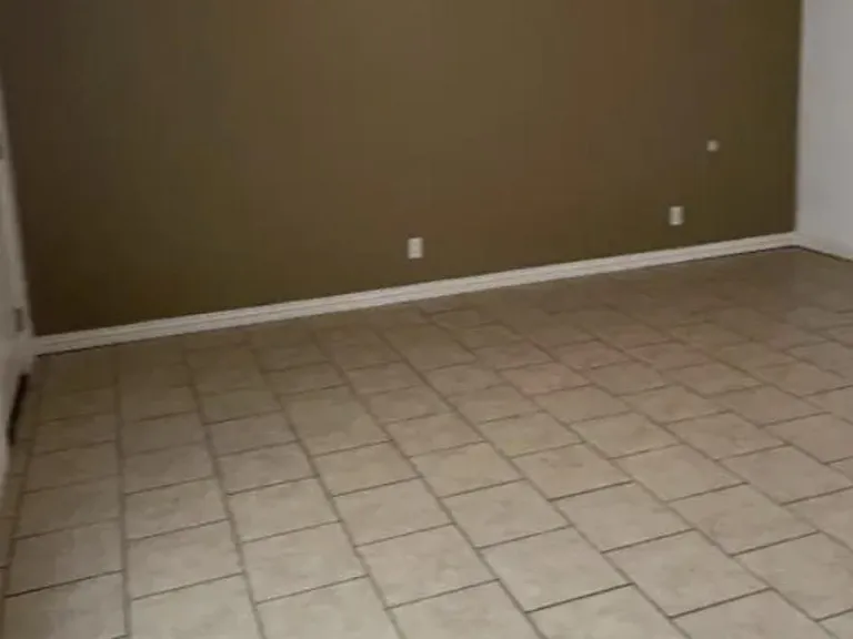 Unit Photo