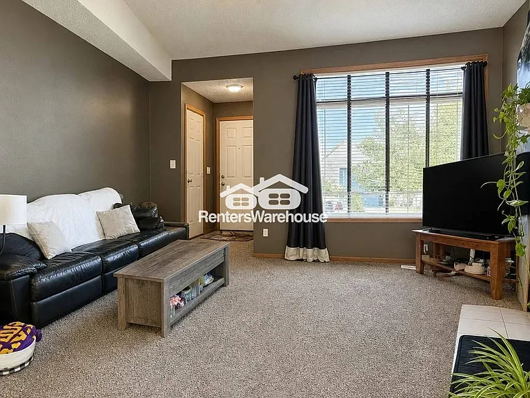 400 Horizon Dr SE — Photo 7