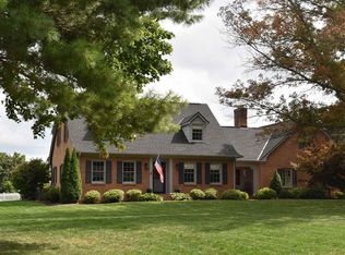 208 Princess Anne Rd, Waynesboro, VA 22980