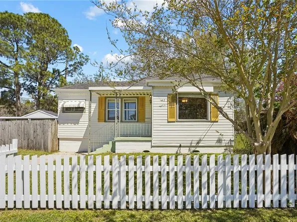9619 Palm St, New Orleans, LA 70118