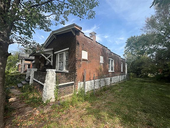 2nd image of 5155 Terry Ave