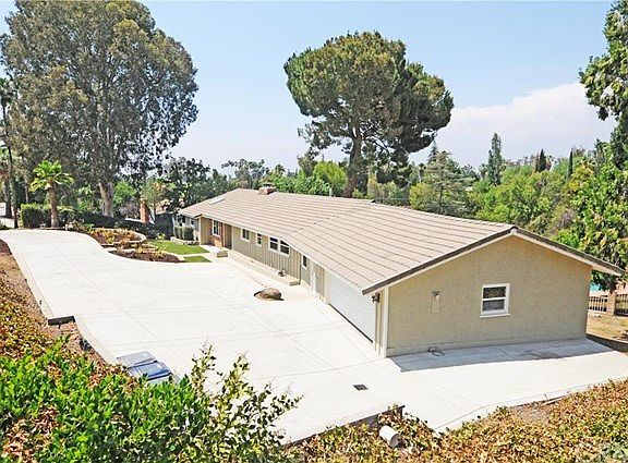 5th image of 1431 Elizabeth Crest Dr