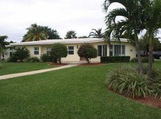 595 NE Olive Way, Boca Raton, FL 33432