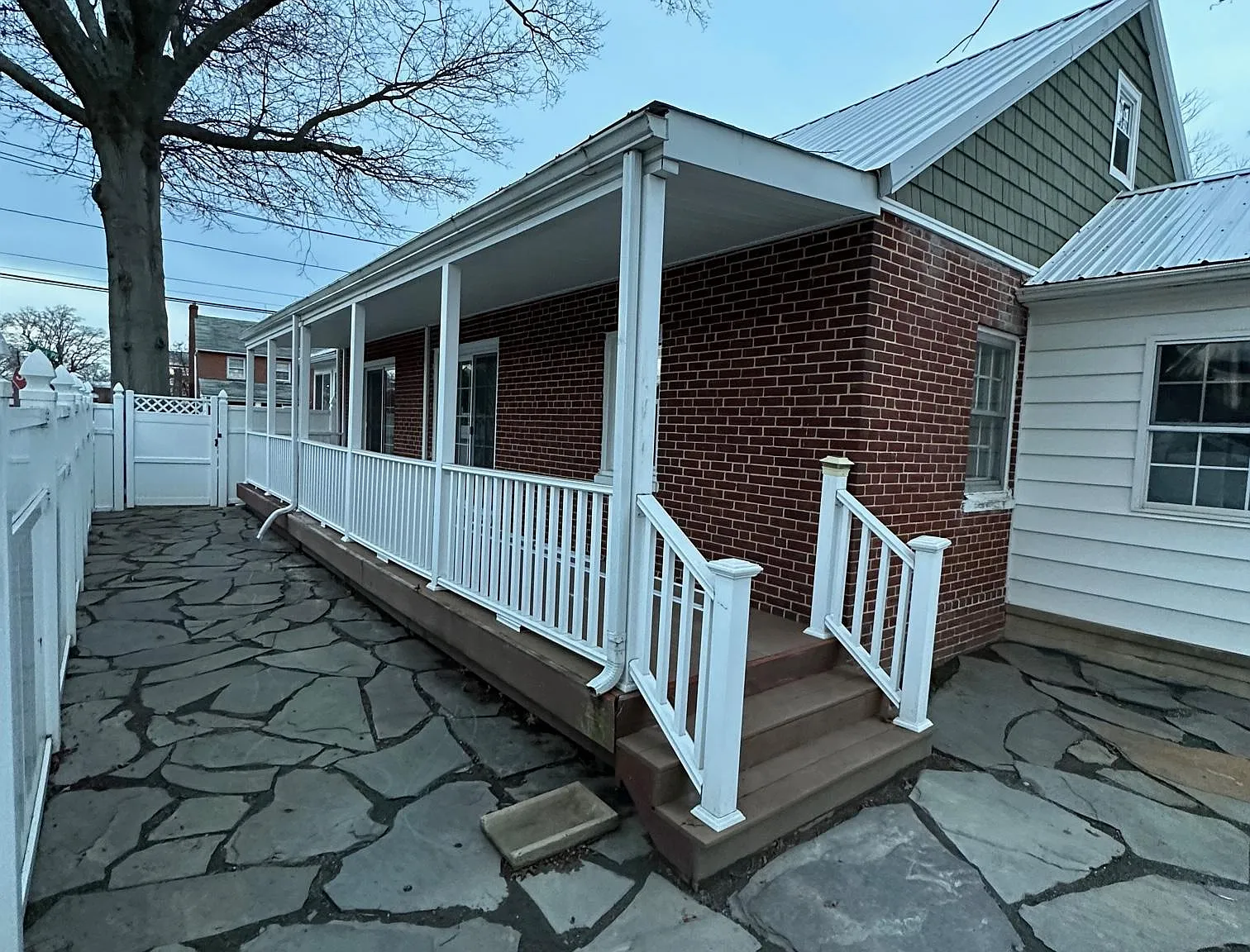 3 bed, 1.5 bath, 1000 sqft, $3,450 — Photo 4
