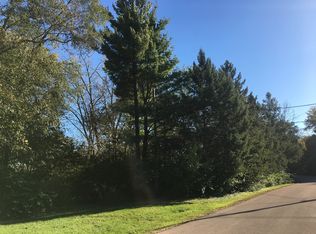 17 E Lyncliff Dr, Oswego, IL 60543