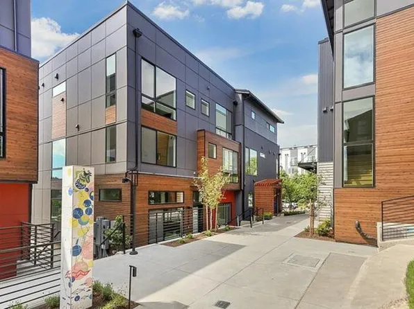 2425 S Plum St, Seattle, WA 98144