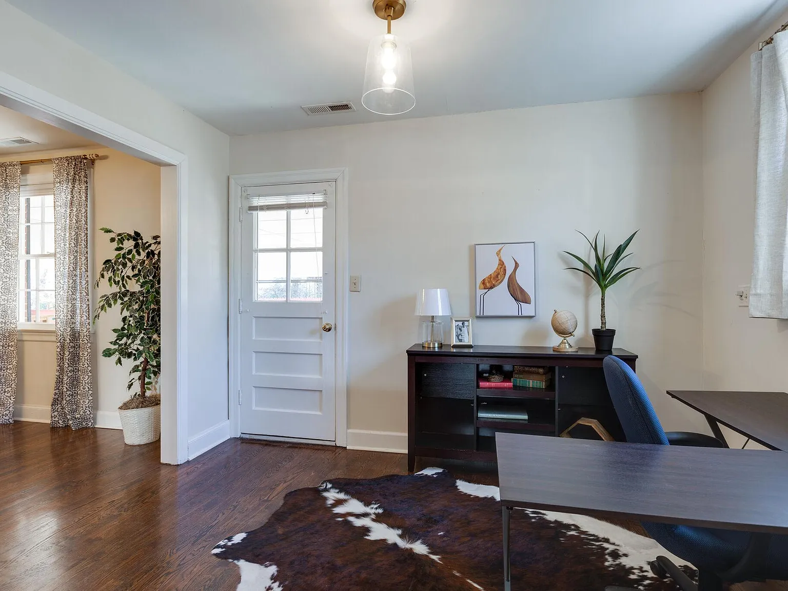 2 bed, 2091 sqft, $3,000 — Photo 4