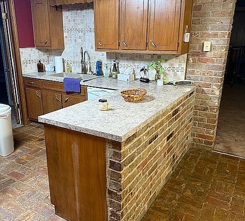 Kitchen Bar