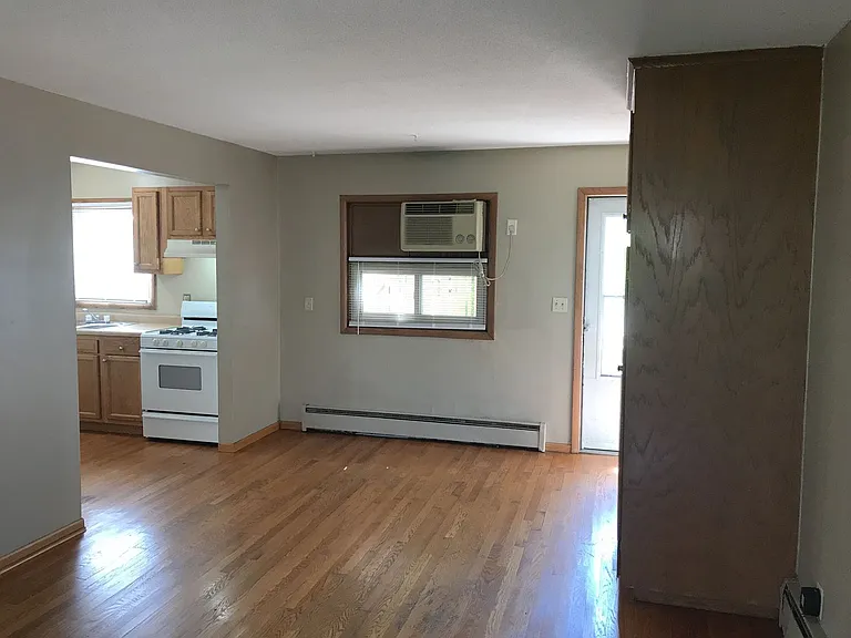 7700 Bloomington Ave South — Photo 18