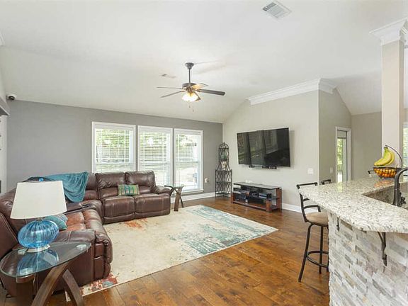 5th image of 2487 Bentley Oaks Dr