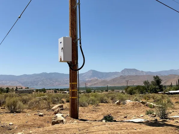 Vail & Orsburn Ln, Weldon, CA 93283