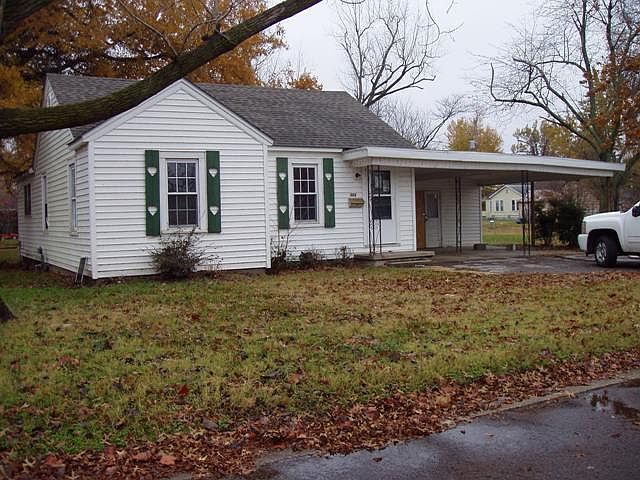 1st image of 302 Lombardy Dr