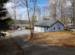 9035 Raldon Rd, Gainesville, GA 30506