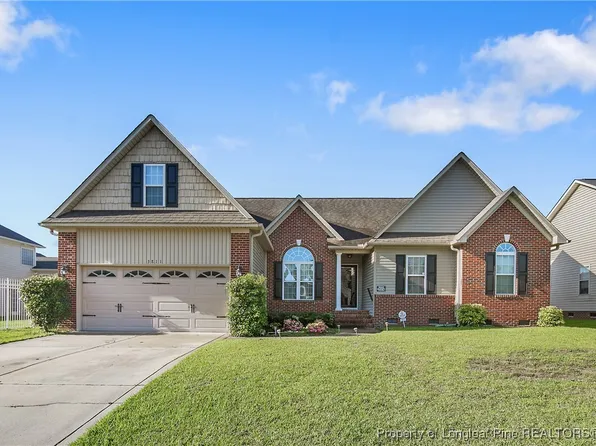 3811 Briargate Ln, Fayetteville, NC 28304