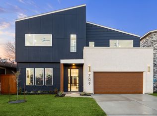 709 Moody St, Houston, TX 77009