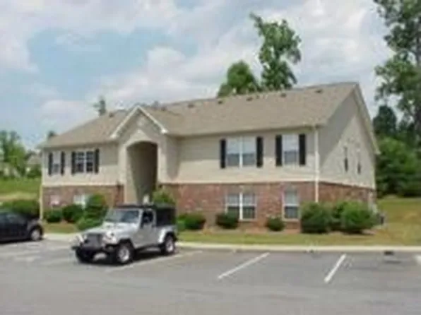 1920 Crest Hollow Dr APT 104, Winston Salem, NC 27127