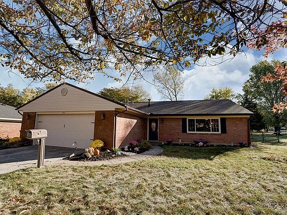 2nd image of 730 Clareridge Ln