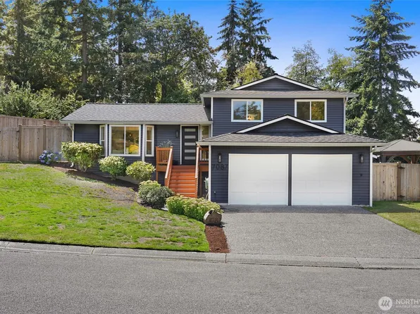 7087 45th Avenue W, Mukilteo, WA 98275
