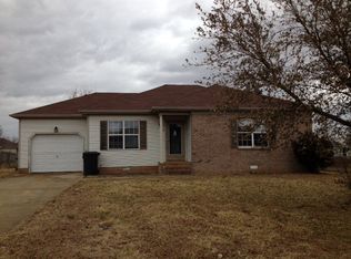 170 Man O War Dr, Oak Grove, KY 42262
