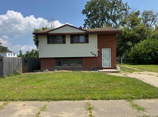 4149 Harriet St, Inkster, MI 48141