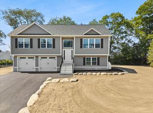 140 Luther Ave, Swansea, MA 02777