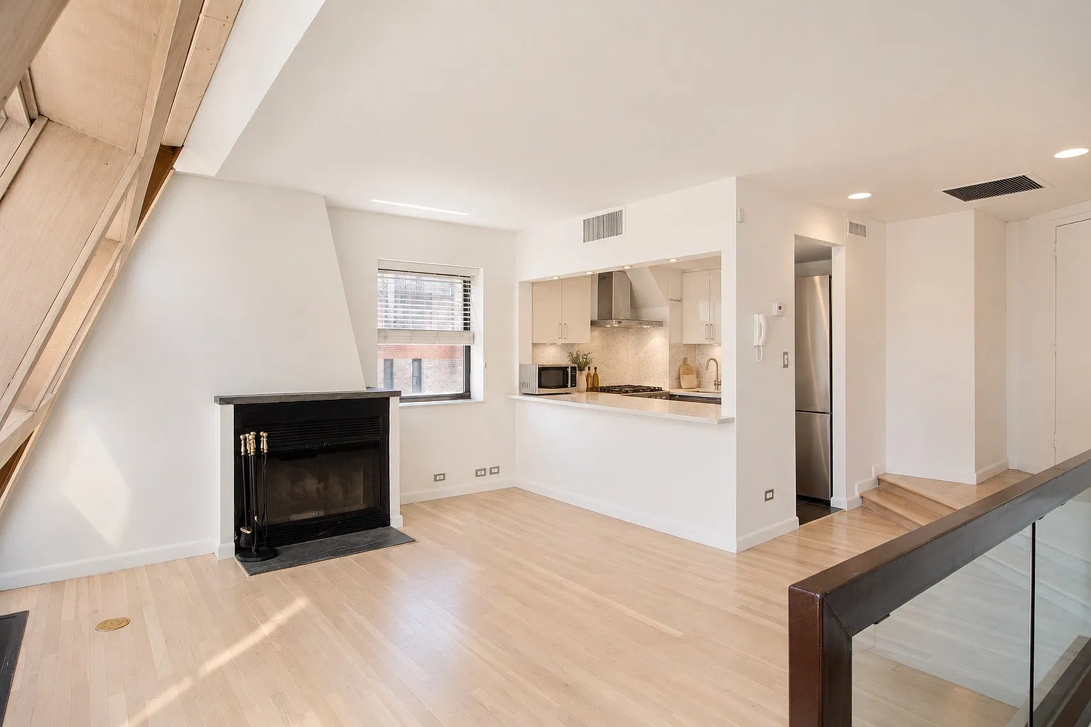 150 West 58th Street — Photo 4