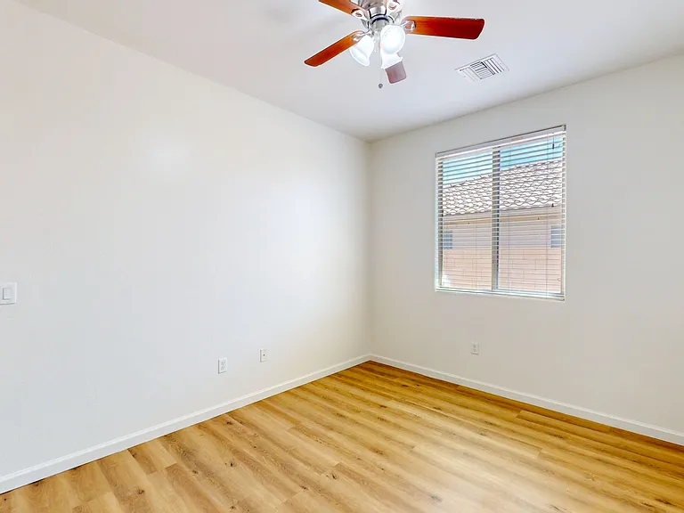 7123 W Festival Way — Photo 23