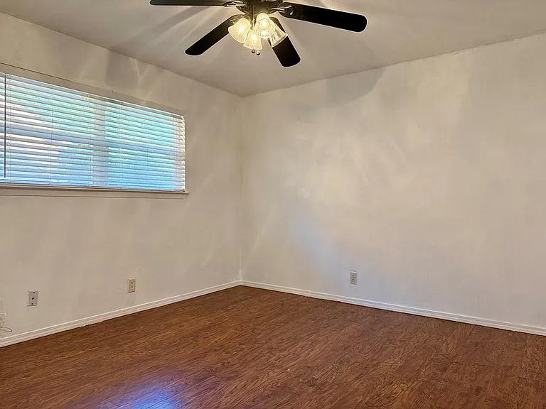 4304 Gulf Ave — Photo 14