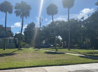 102 N Gardiner Ct, Daytona Beach, FL 32114