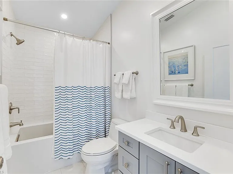 8345 Excalibur Cir #M4 — Photo 12