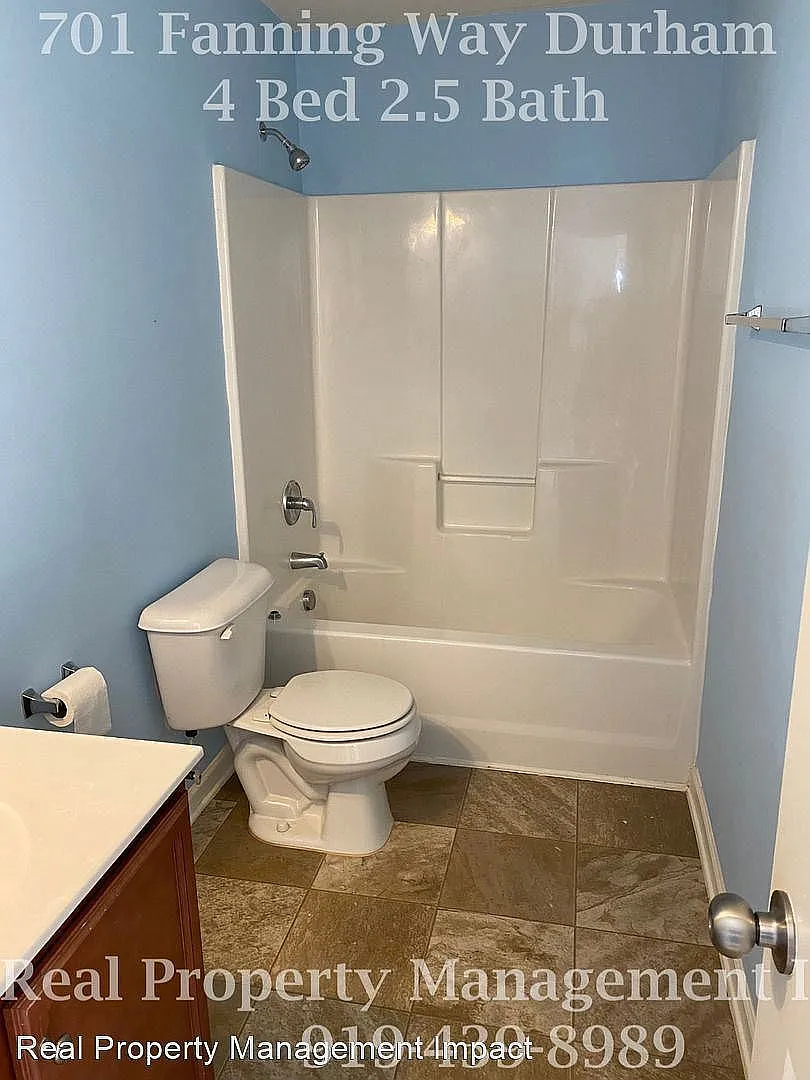 Room in 4 Bedroom Home at Fanning Way — Photo 3