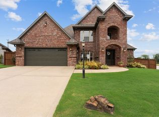 500 SW Countrywood Rd, Bentonville, AR 72712