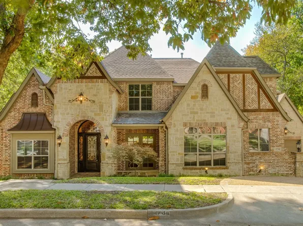 2734 Woods Ln, Garland, TX 75044