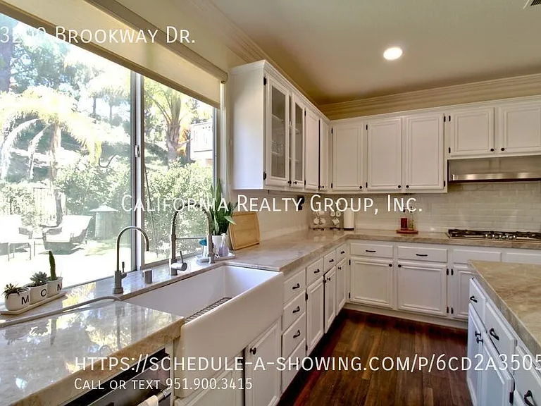 43200 Brookway Dr — Photo 12