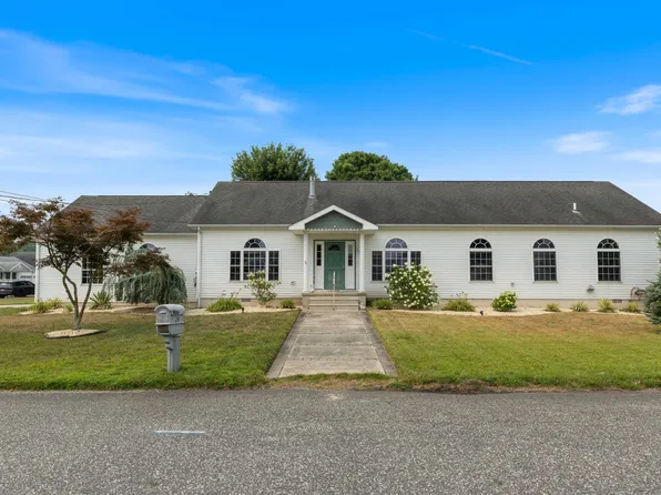 26 Marlyn Dr, Rio Grande, NJ 08242